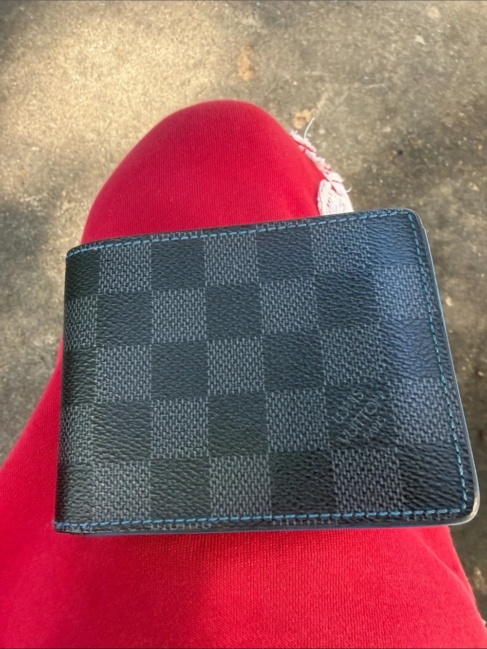 Louis Vuitton Men’s Blue Epi Leather Bifold Wallet